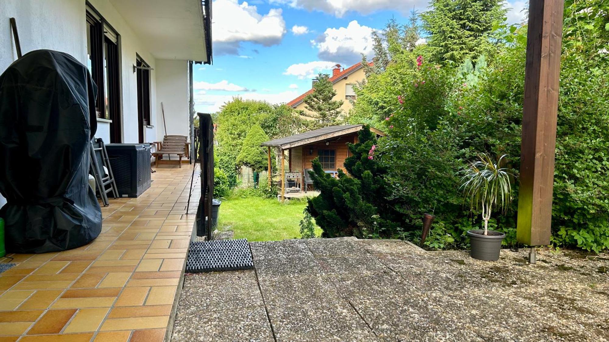Grosszuegige Wohnung Mit Terrasse Und Gartenzugang - Das Komplette Erdgeschoss Bindlach Kültér fotó