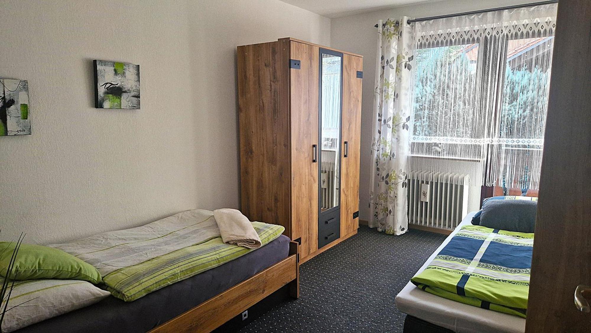 Grosszuegige Wohnung Mit Terrasse Und Gartenzugang - Das Komplette Erdgeschoss Bindlach Kültér fotó
